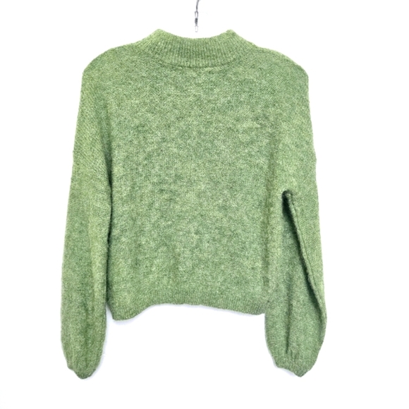 Banana Republic Laine& Alpaca Blend Pistachio Green Small Pullover Sweater. - Picture 3 of 12